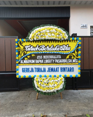 Papan Bunga Duka di Tangkerang Barat