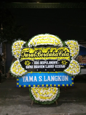 Papan Bunga Duka di Tangkerang Barat